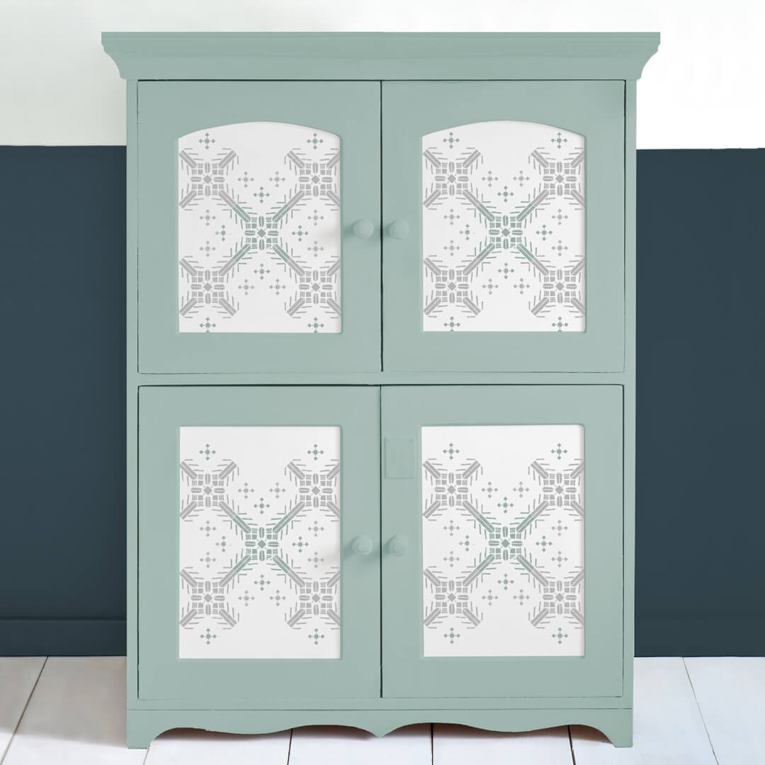 Annie sloan chalk paint svenska blue mood5