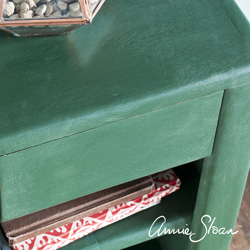 annie-sloan-amsterdam-green-close