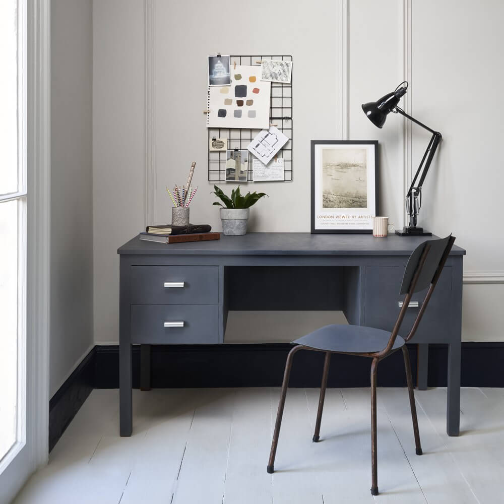 annie-sloan-chalk-paint-whistler-grey-mood3