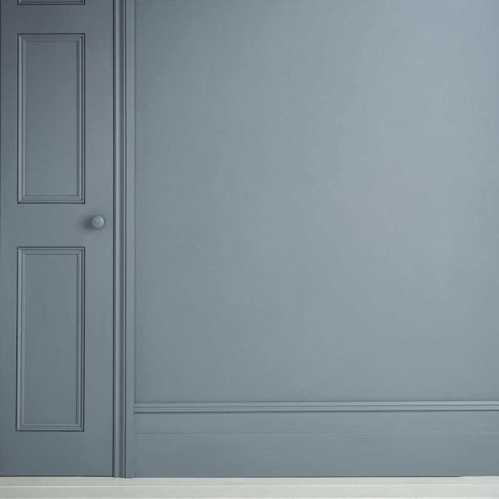 annie-sloan-satin-paint-cambrian-blue-mood2