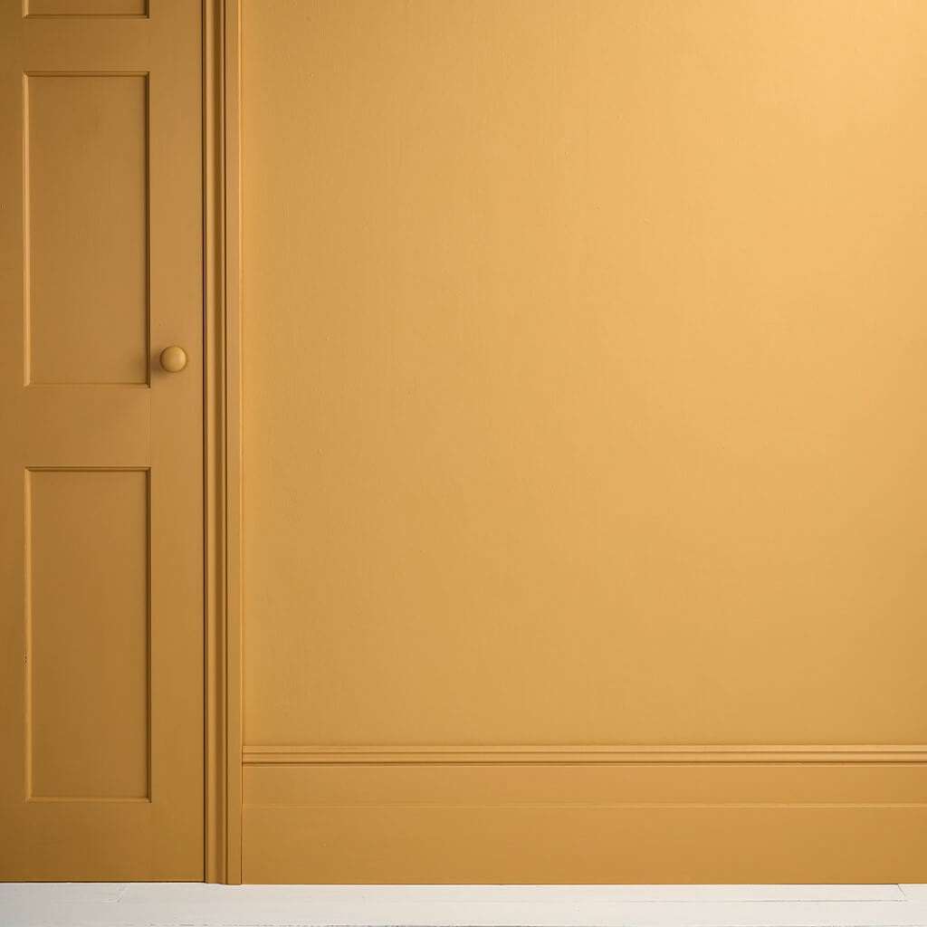annie-sloan-satin-paint-carnaby-yellow-mood2