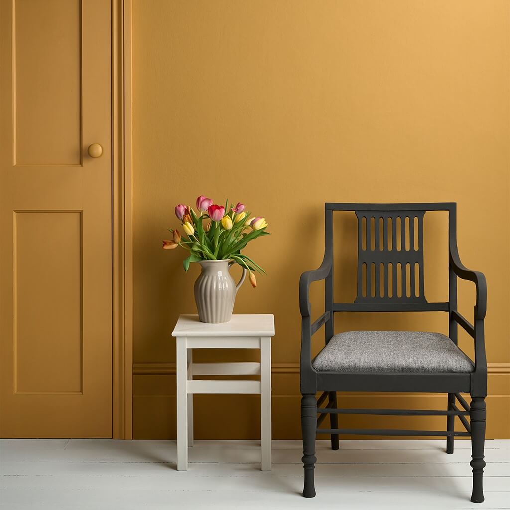 annie-sloan-satin-paint-carnaby-yellow-mood