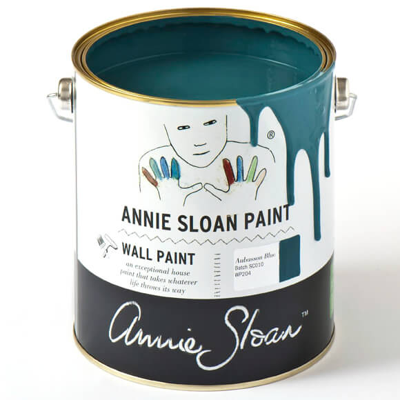 annie-sloan-wall-paint-aubusson-blue