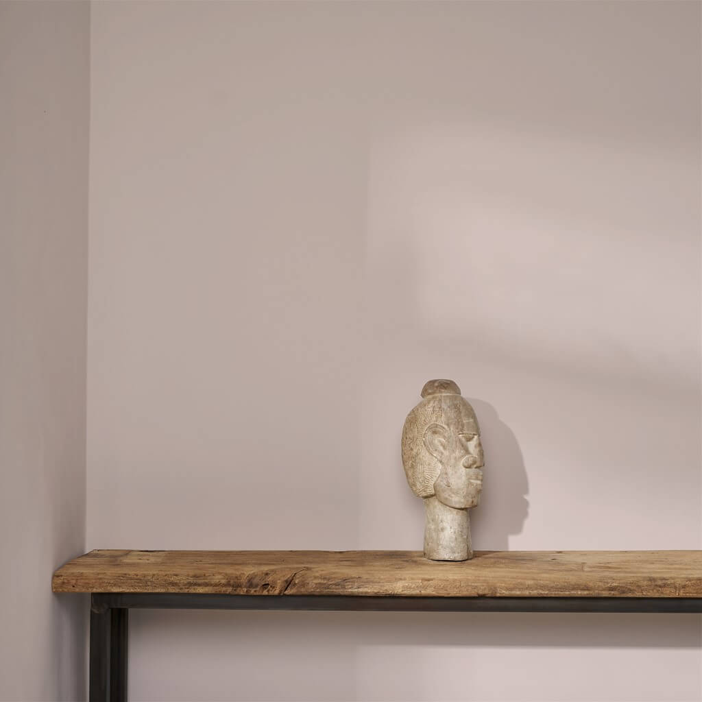 annie-sloan-wandfarbe-point-silk-wall-paint_head-sculpture