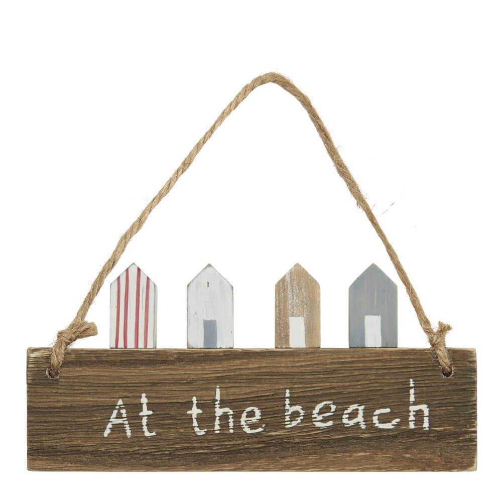 holzschild-at-the-beach