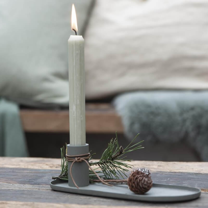 kerzenhalter-fuer-stabkerzen-oval-olive-mood