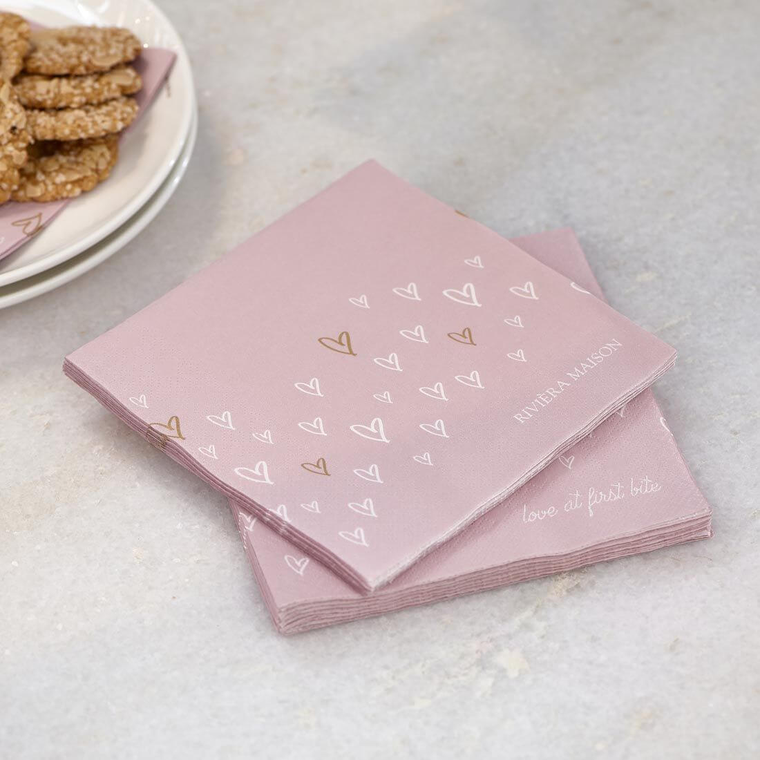 rm-papierservietten-happy-lovely-hearts-mood2
